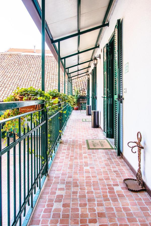 La Fabbrica Dell'Oro Bed & Breakfast Asti Exterior photo